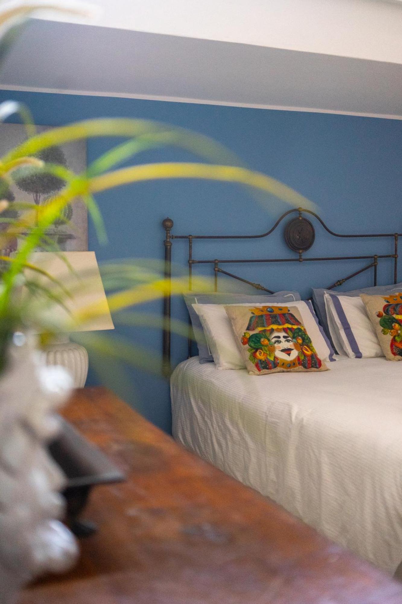 Guest House Antichi Ulivi 蒙德罗 外观 照片